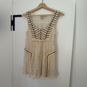 Vanessa Virginia Beaded Embroidered Lace Top 4